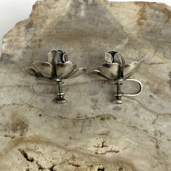VTG Sterling Silver 925 0.89" 3D Oxidized Layered Flower Screw Back Earrings 8g - Picture 8 of 16